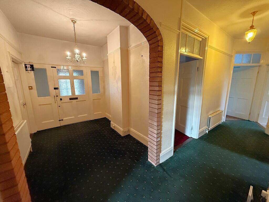 ENTRANCE HALL