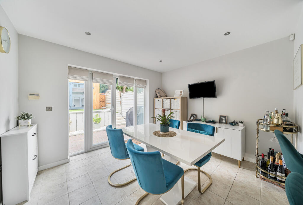 1324261-2-6875132...