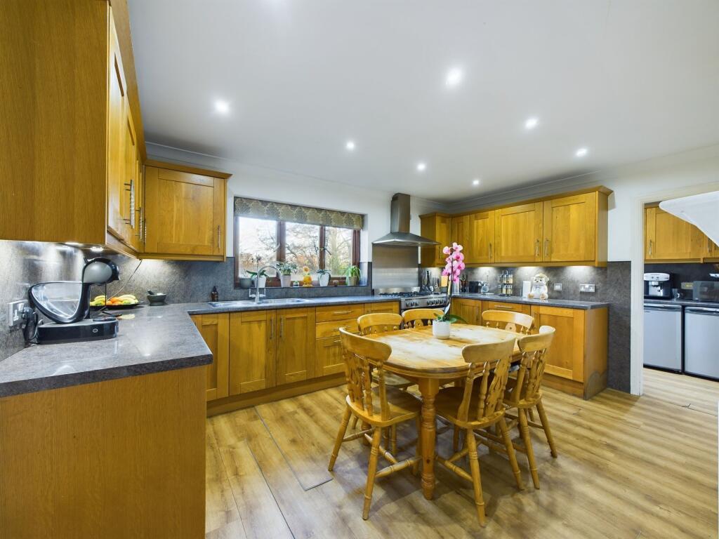 Dining Kitchen