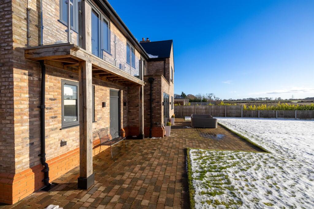 5 Stables Close-23.jpg