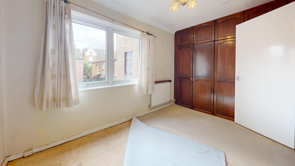 12 Beckett Close, Streatham, London, SW16 1AN