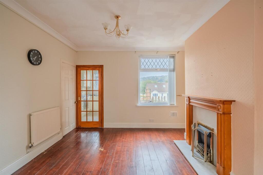 46 Fowler Street-9.jpg