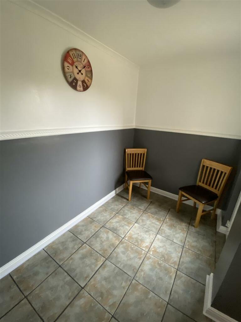 Dining Room: