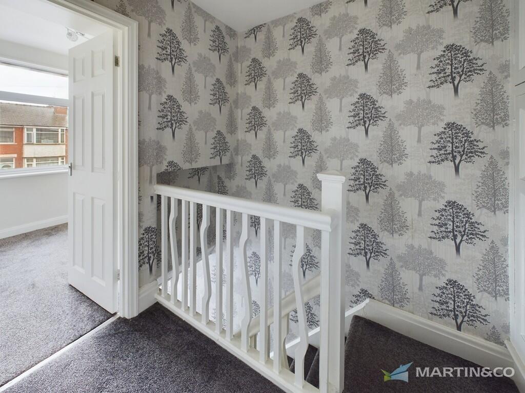 CAM02318G0-PR0322...