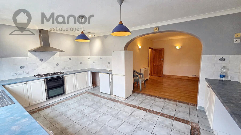 WhatsApp Image 2025-10-08 at 17.09.16