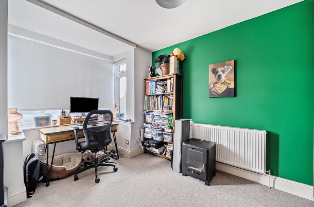 1364331-1-68e9425...