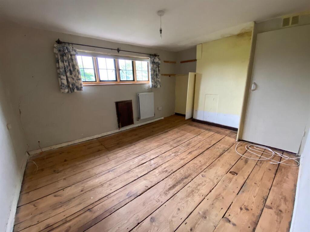 bed 1 1 the steps.jpg