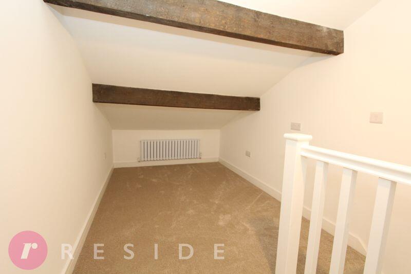 Attic Room/Study