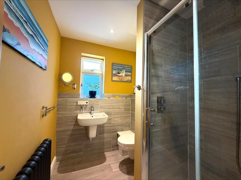 processed-EE1D4BF...