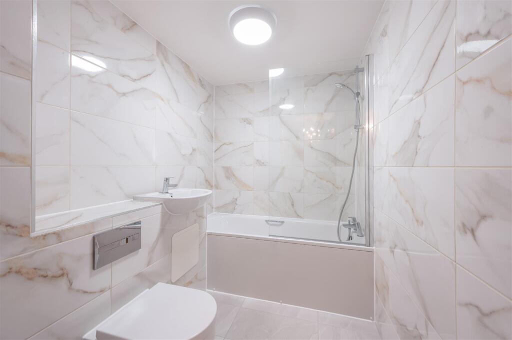 HUDSON HOUSE  (2).jpg