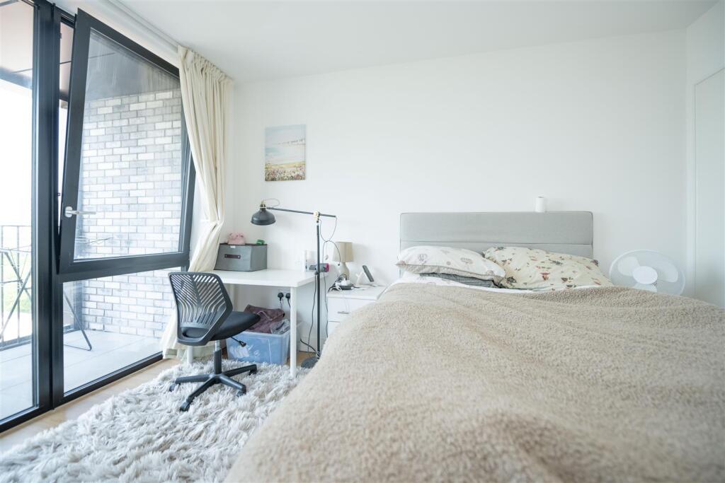 Bedroom        .jpg