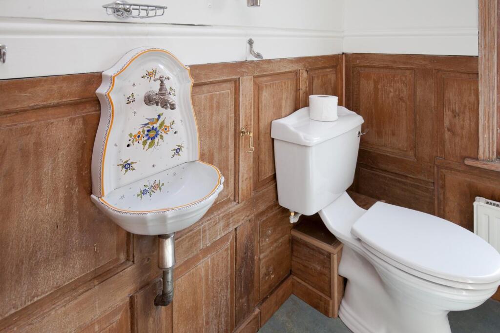 Ground Floor Shower Room