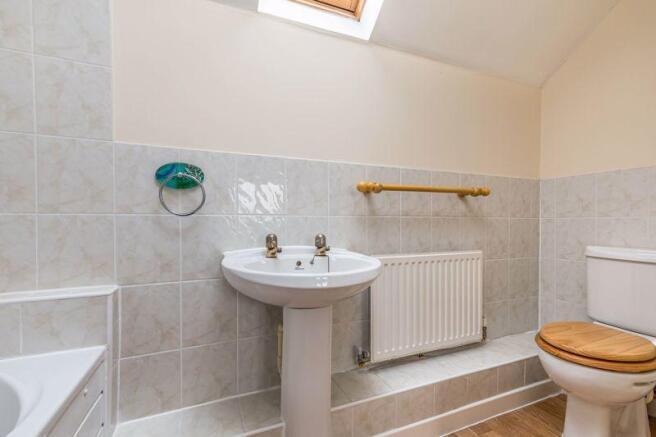 Family Bathroom.jpeg