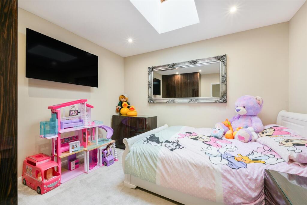 YEW TREE BOTTOM ROAD (6).jpg