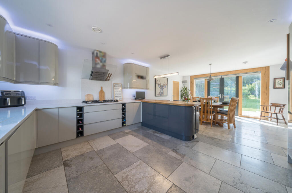 1334149-12-6891e4...