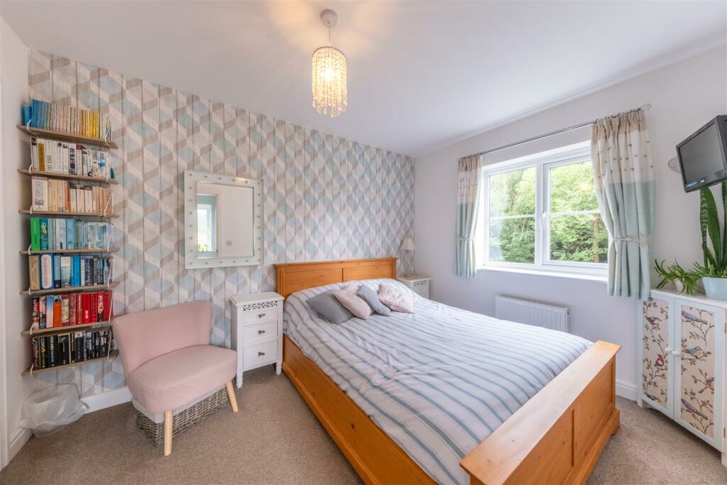 5 Flaxmere Way-015.jpg