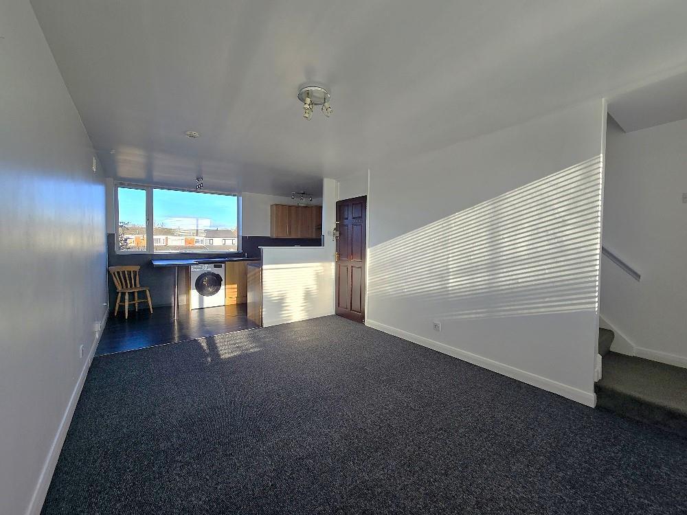 Crowmere Road, Walsgrave - Lounge-Kitchen.jpg