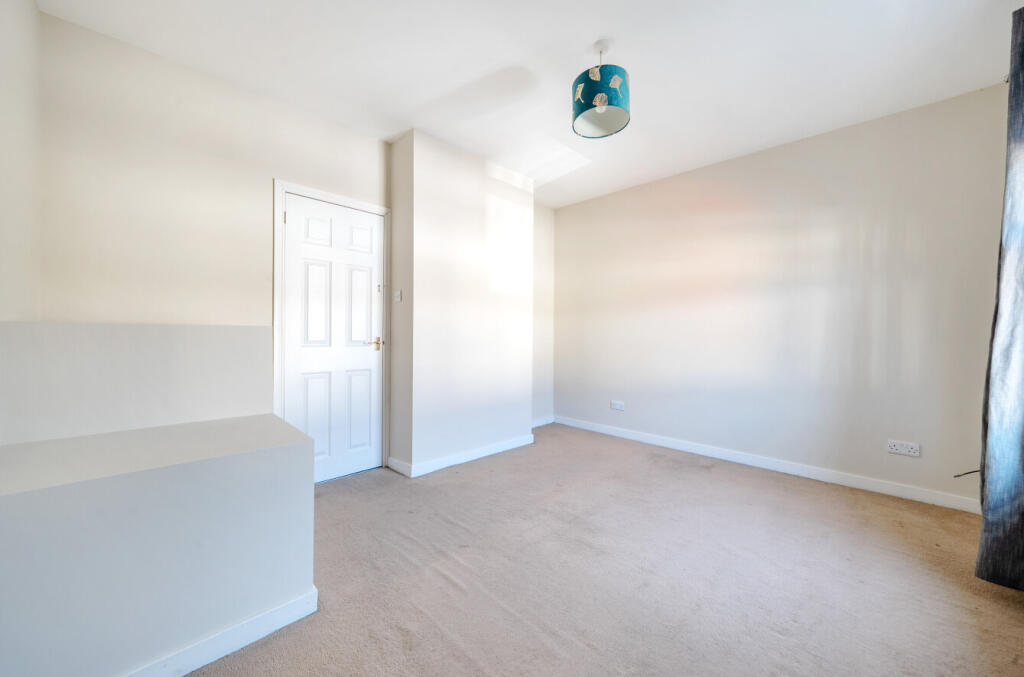 1331671-14-6883c5...