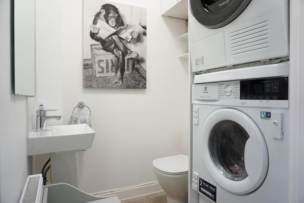 Downstairs Cloakroom