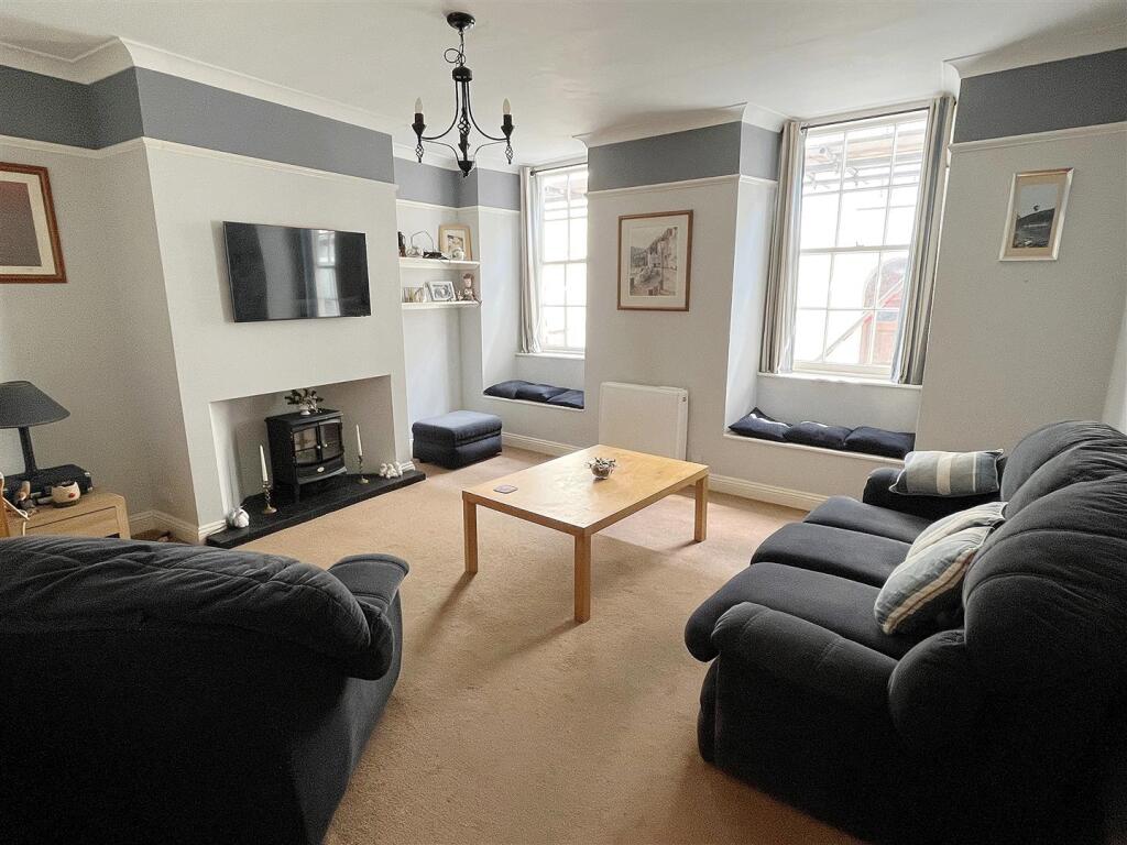 Sitting Room.jpg