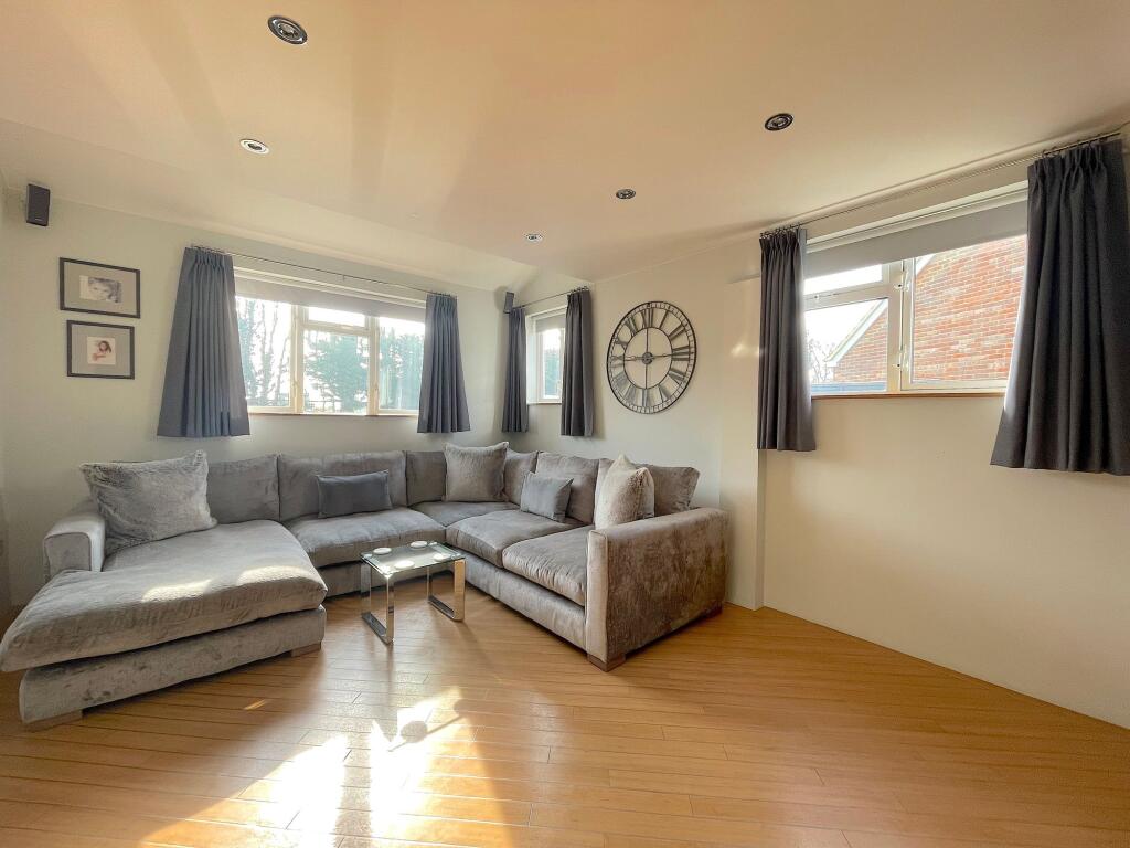 Living Room (1)
