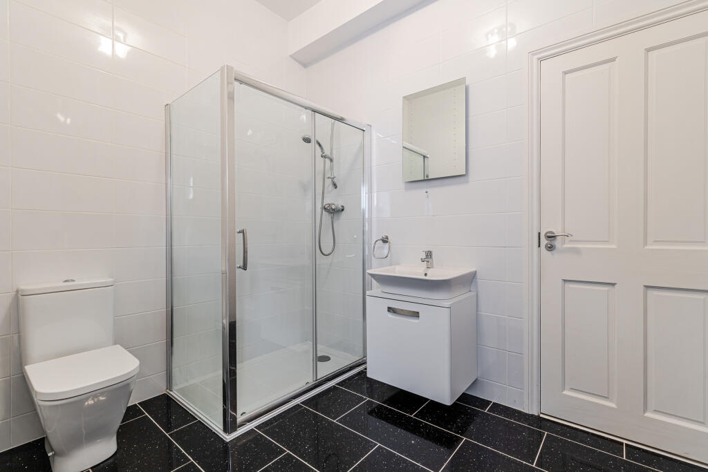 25 En Suite 14a Mount Boone, Dartmouth - 250926