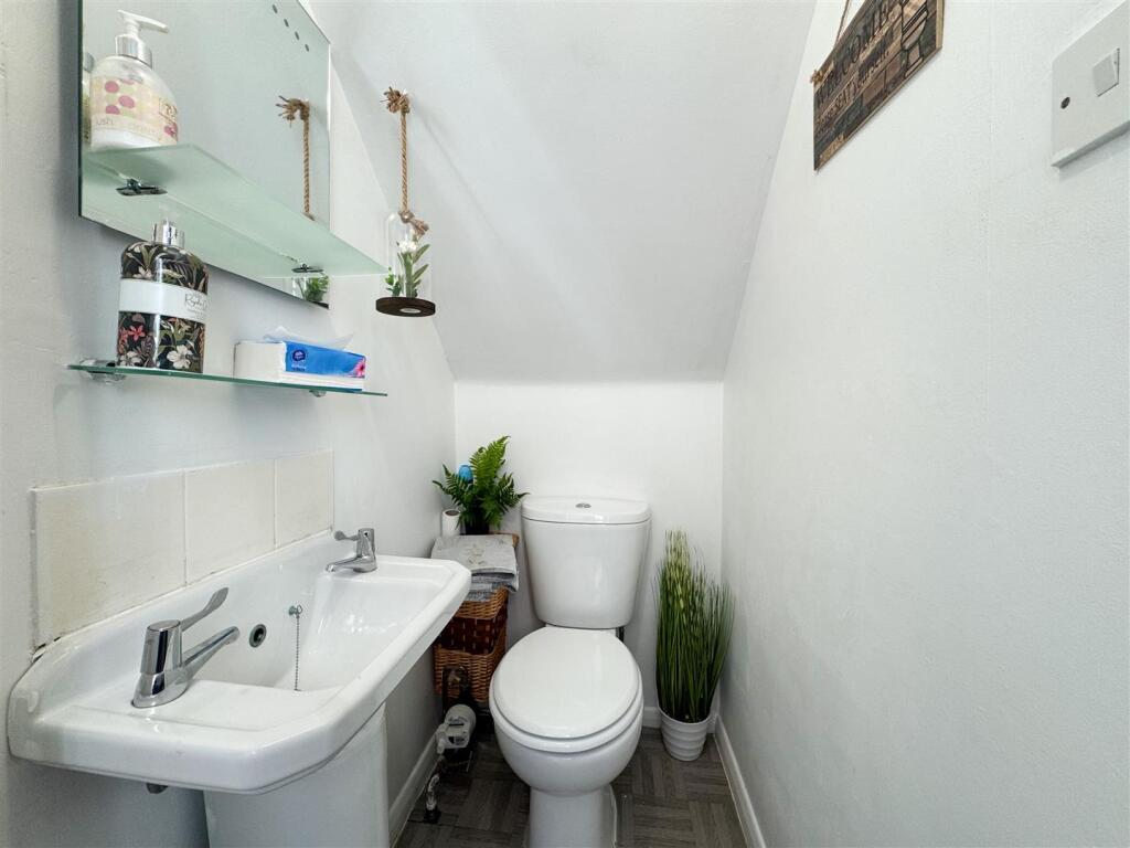 DOWNSTAIRS WC