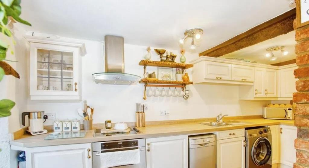Kitchen.png
