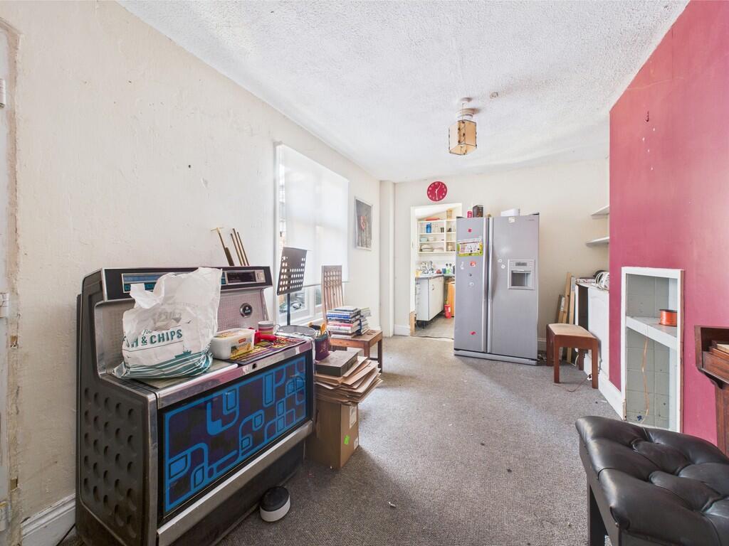 CAM02089G0-PR0478...