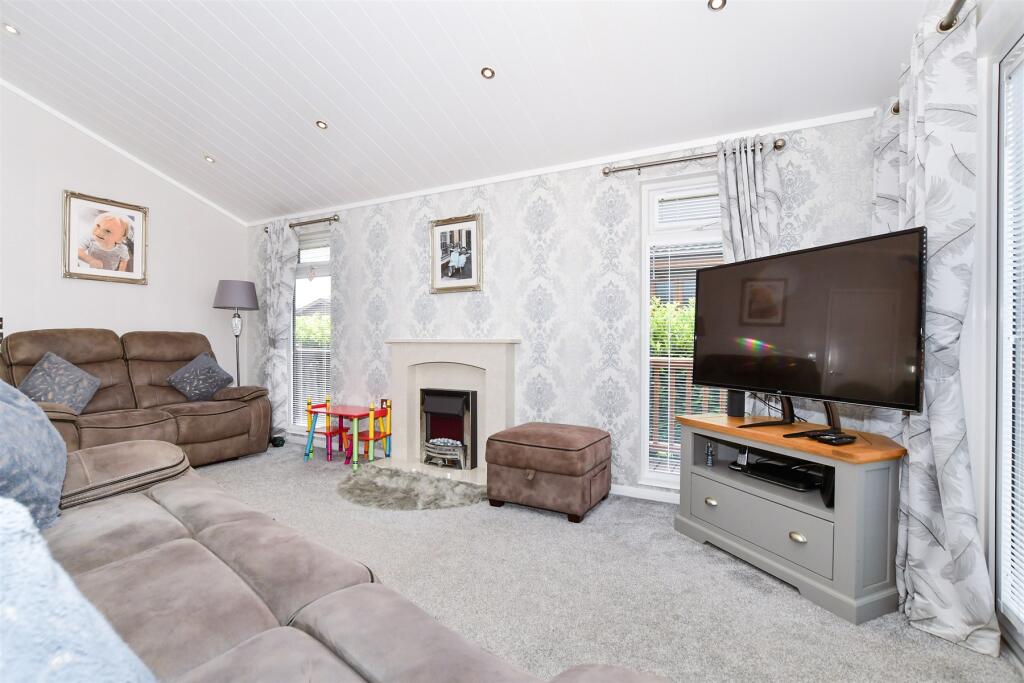 Kitchen/Lounge/Diner