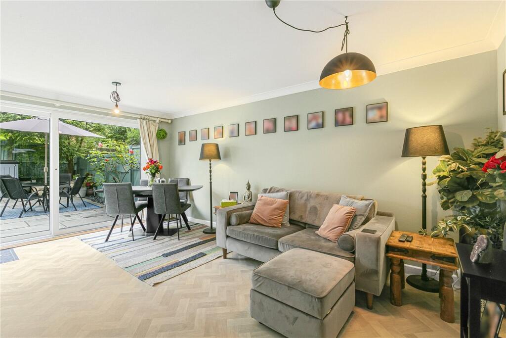 Living/Dining Room