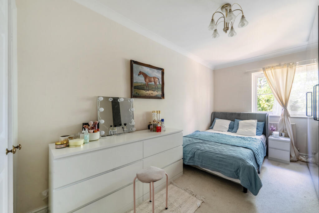 1321195-12-686cfb...