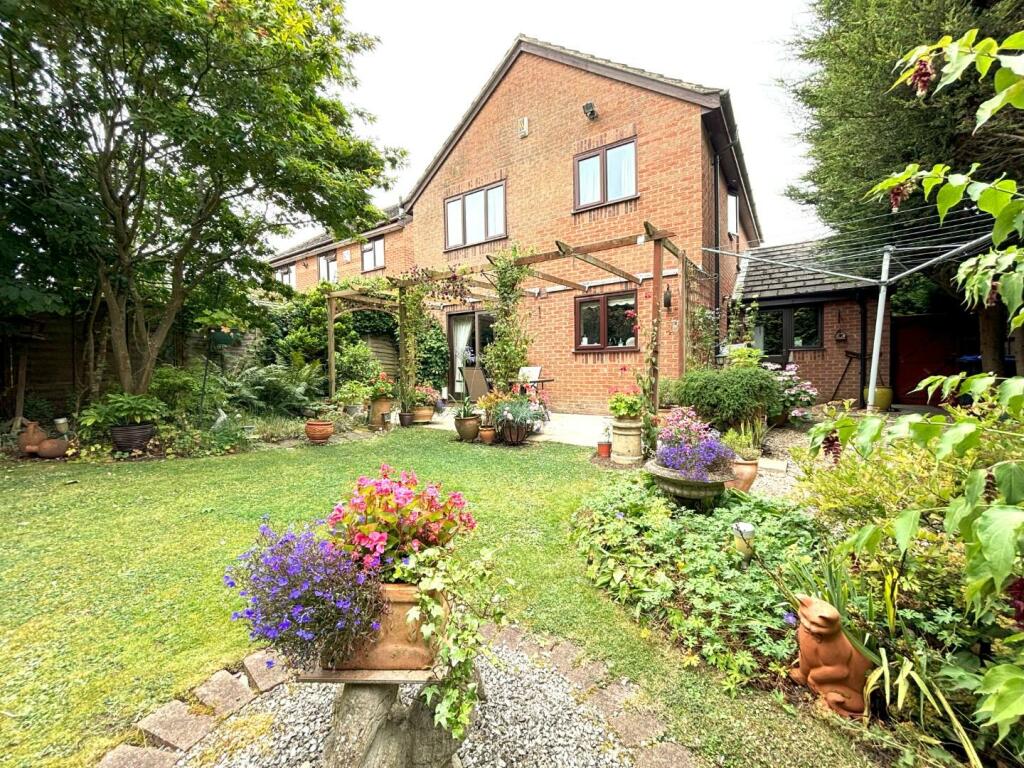Rear Garden.jpg