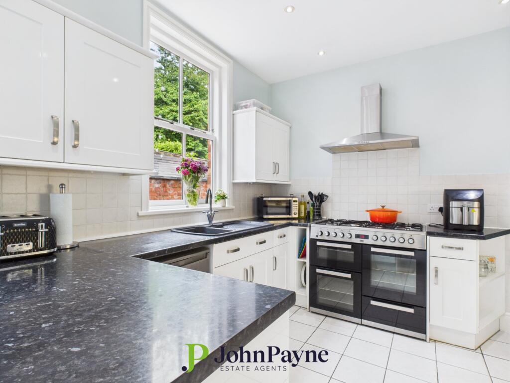 Fitted Kitchen
