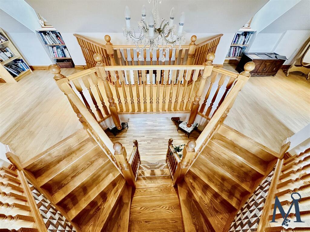 Galleried Landing