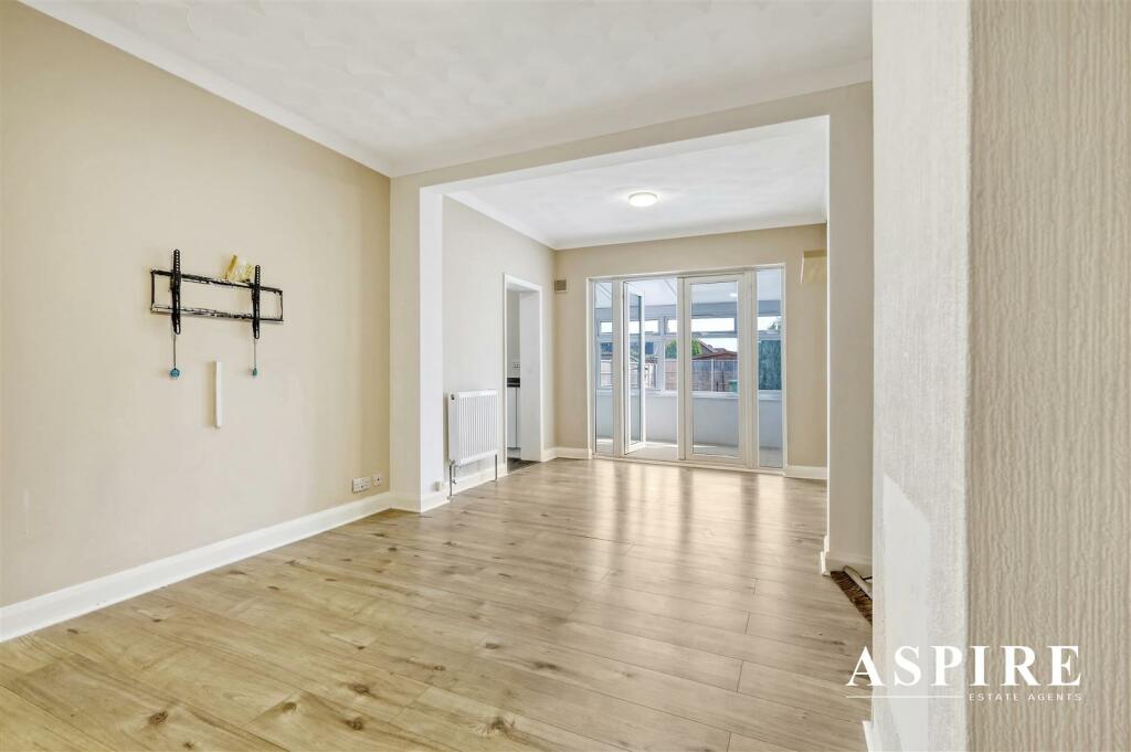 img_5421_6 copy 2.jpg