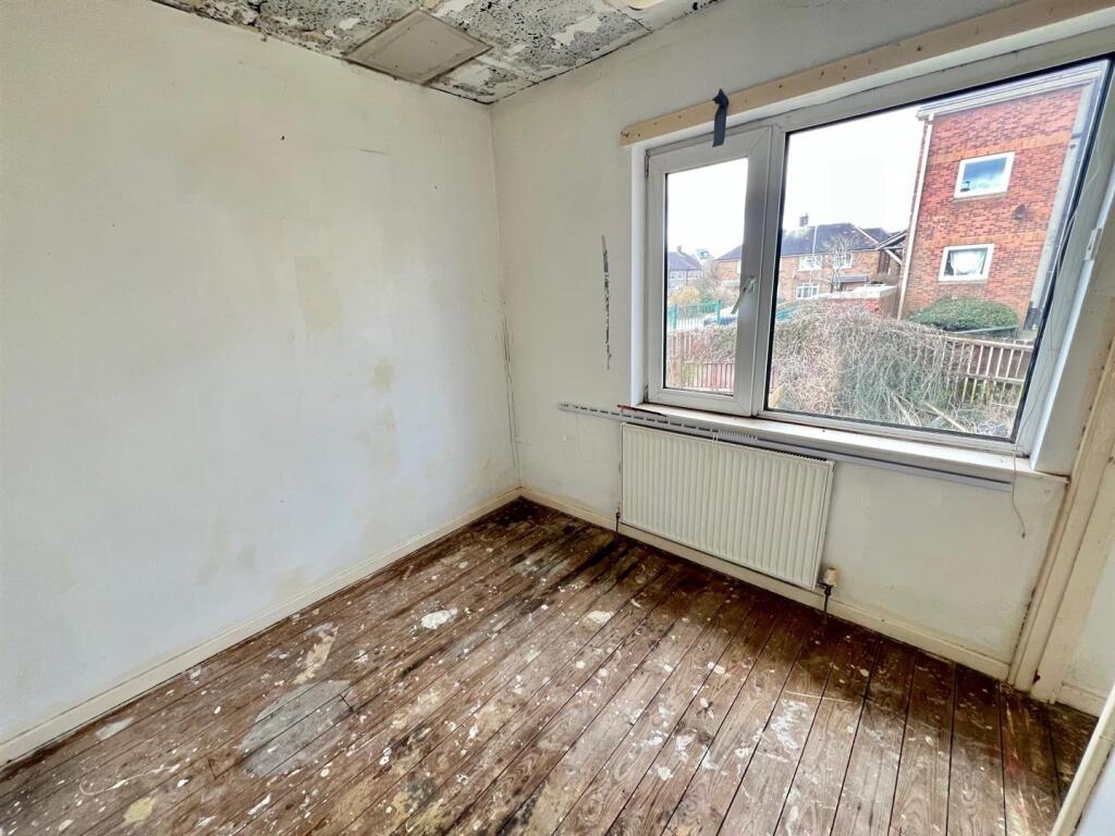 Bramleys Estate Agents - Kildare Crescent - Auctio