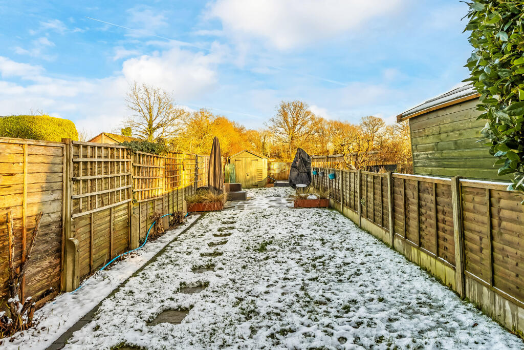 3-Uckfield-Cottage-21