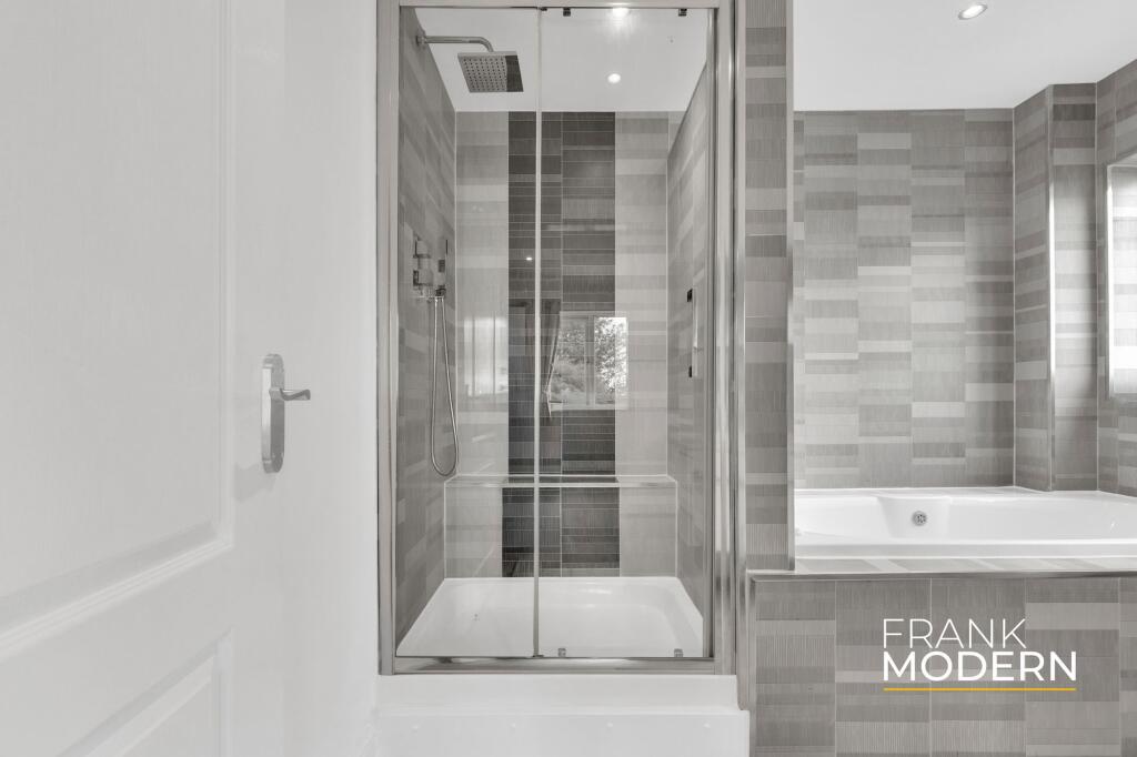 Bedroom Five En-Suite