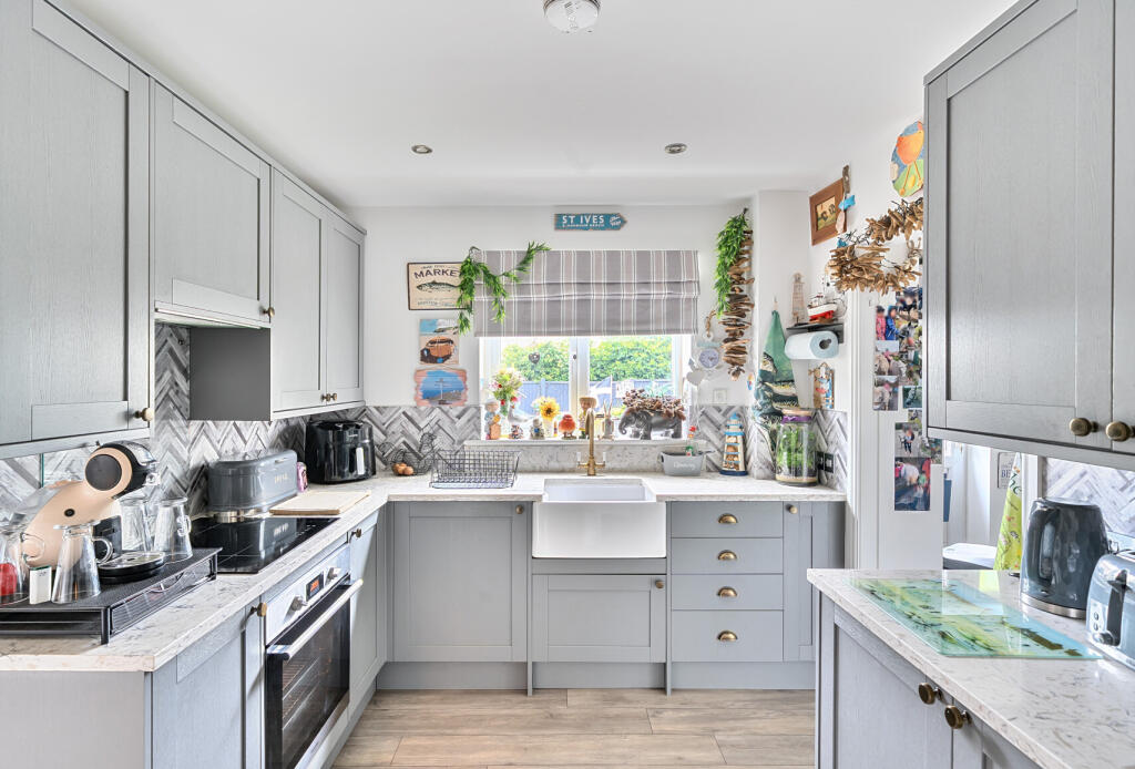 13-681cdb7aa0dac-...