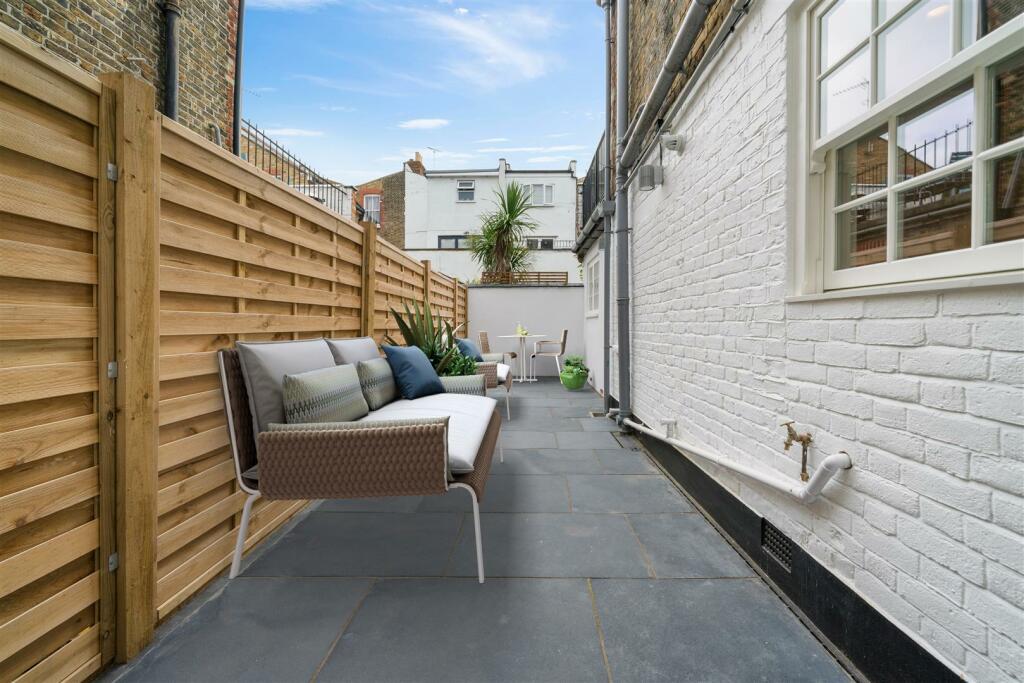 99 Ingelow Road SW8 3PE-No Watermark-5-Virtual Sta