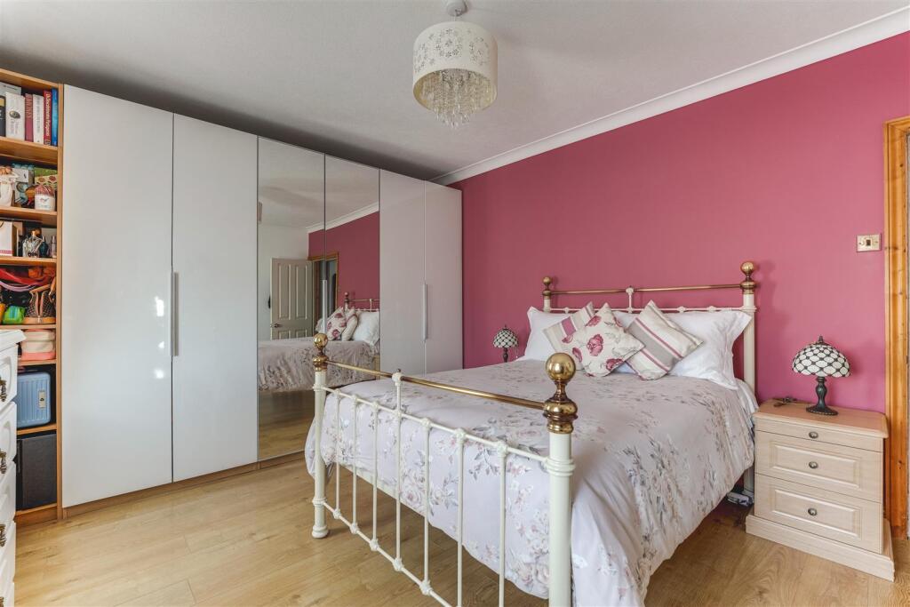 25 Glooucester Road-11.jpg