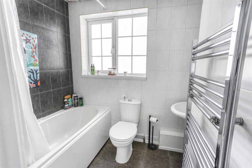 2025-06-18 12.24.08-2_HDR.jpg