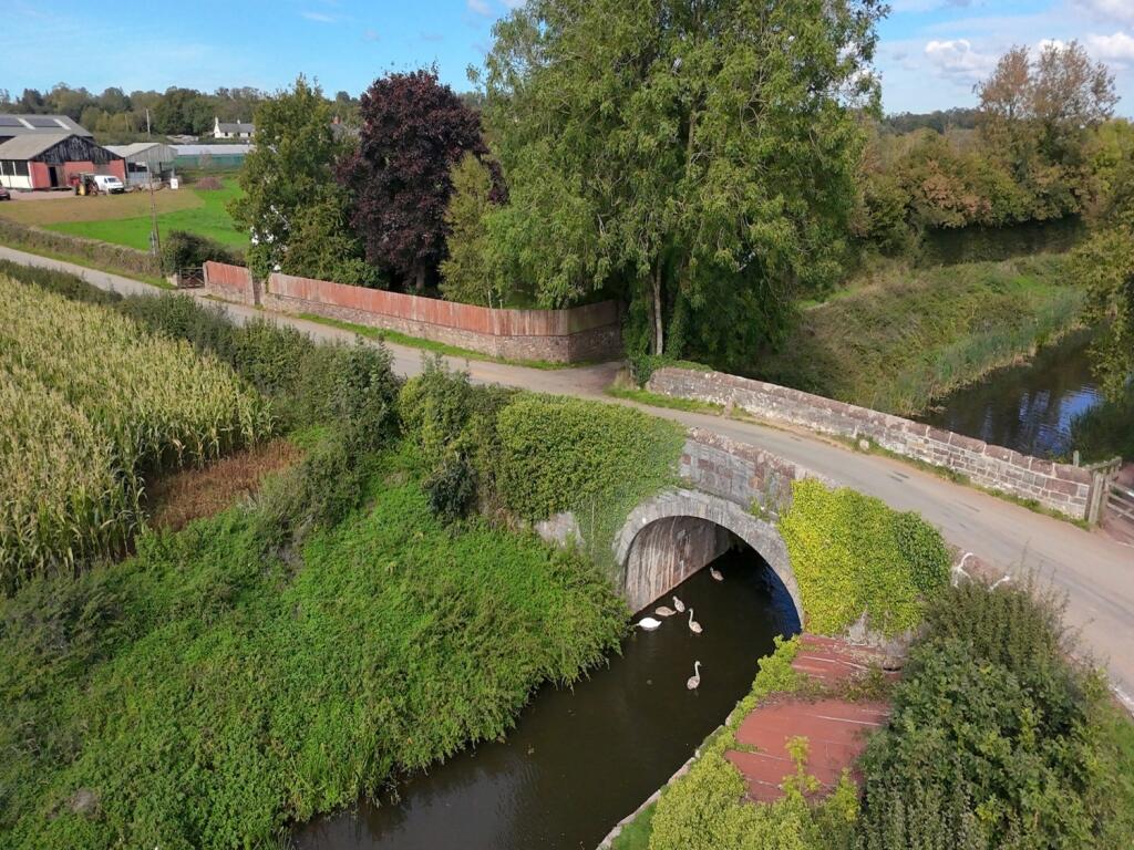 Hensons Drive, Westleigh, Tiverton, Devon, EX16