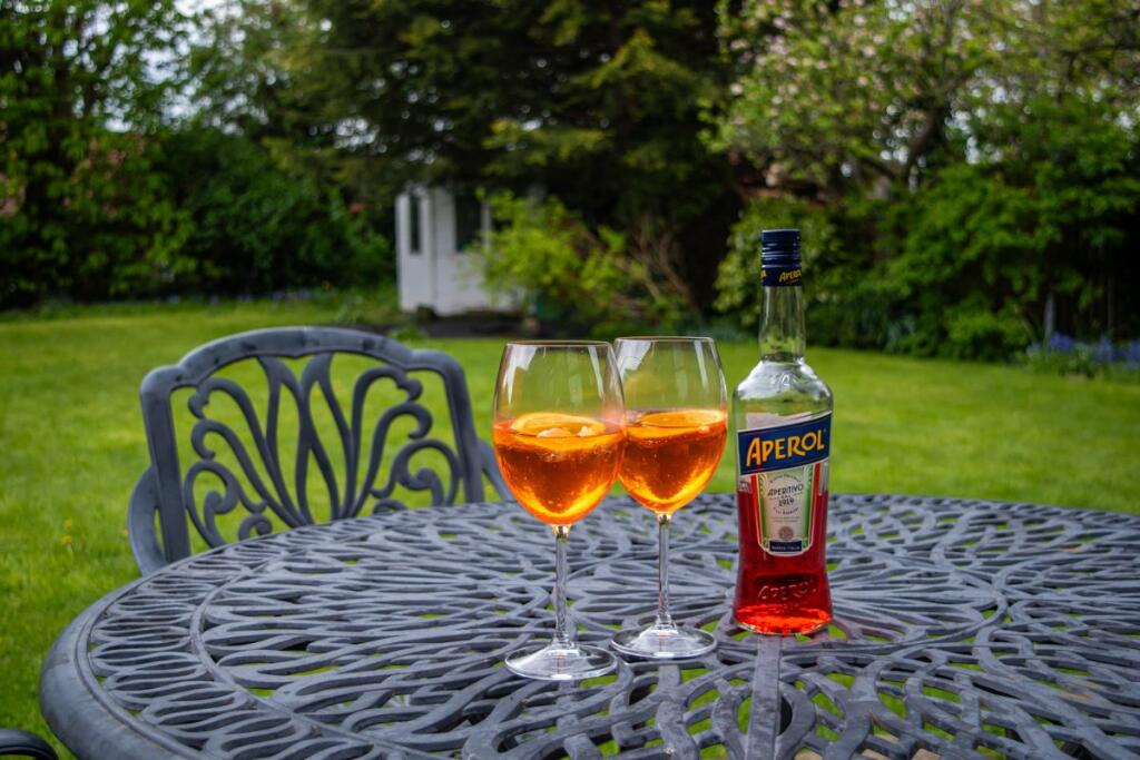 Garden table 