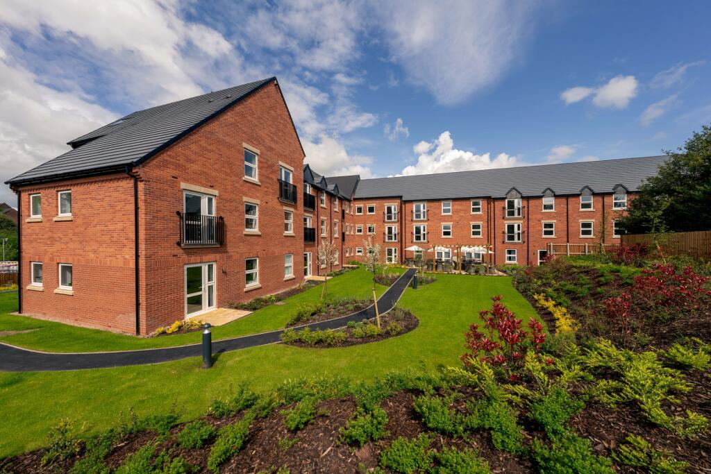 Joules Place - Exterior