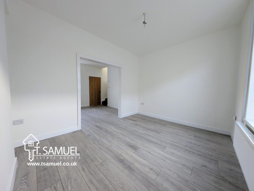 Reception room 1