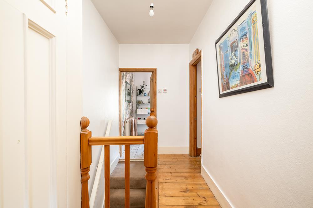 250417 - 99 George Street, Bedford - 18