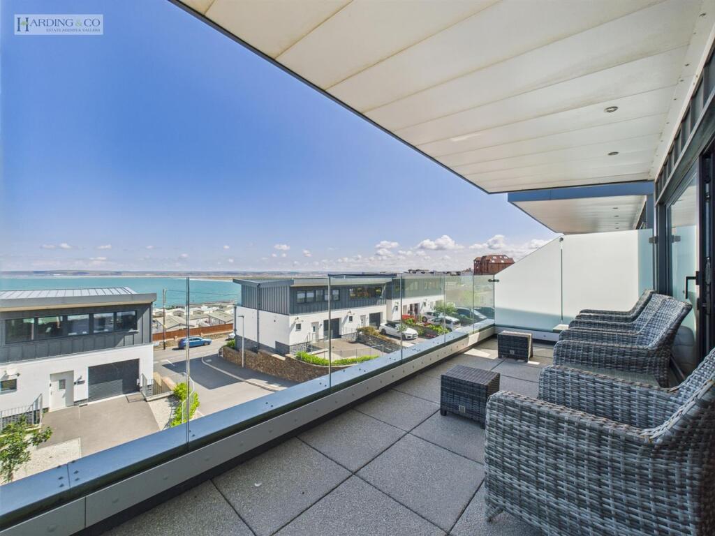 balcony view