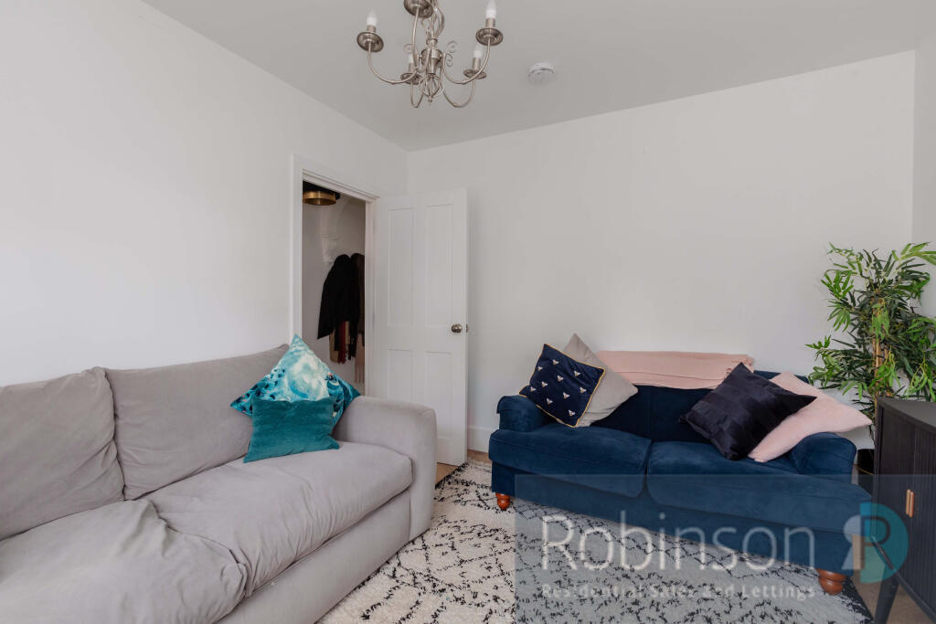 67 Clare Road-8